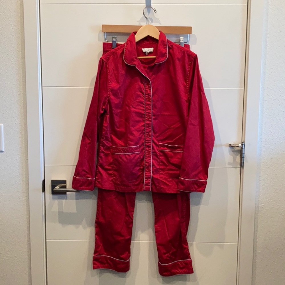 EUC — LAKE XS — Poplin piped pajama set in Scarlet red — MAKE ME AN OFFER YALL!!